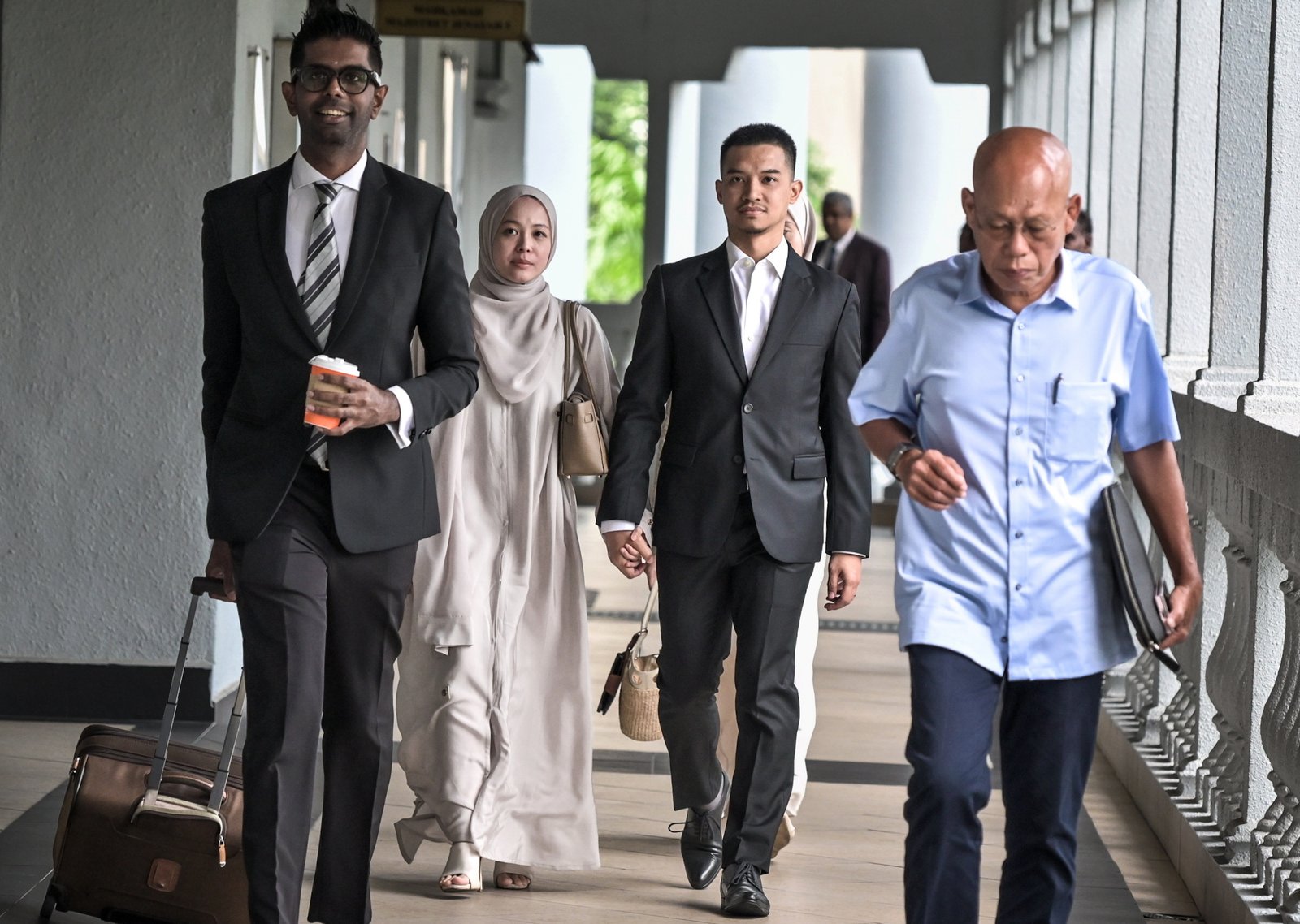 Mahkamah Diberitahu RM8 Juta Dipindah Dari FashionValet Ke 30 Maple Dalam Dua Transaksi