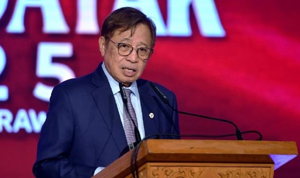 Sarawak perkukuh data berdaulat, sasar bangunkan konstelasi satelit menjelang 2030